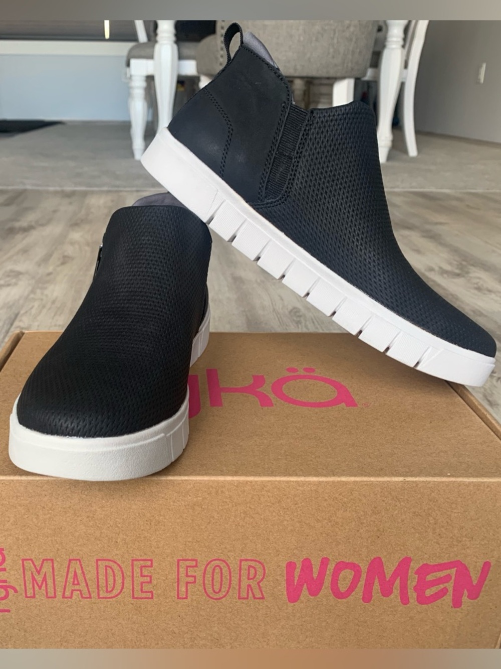 NEW!! Ryka Black Hensley 2 Sneaker boot for Women